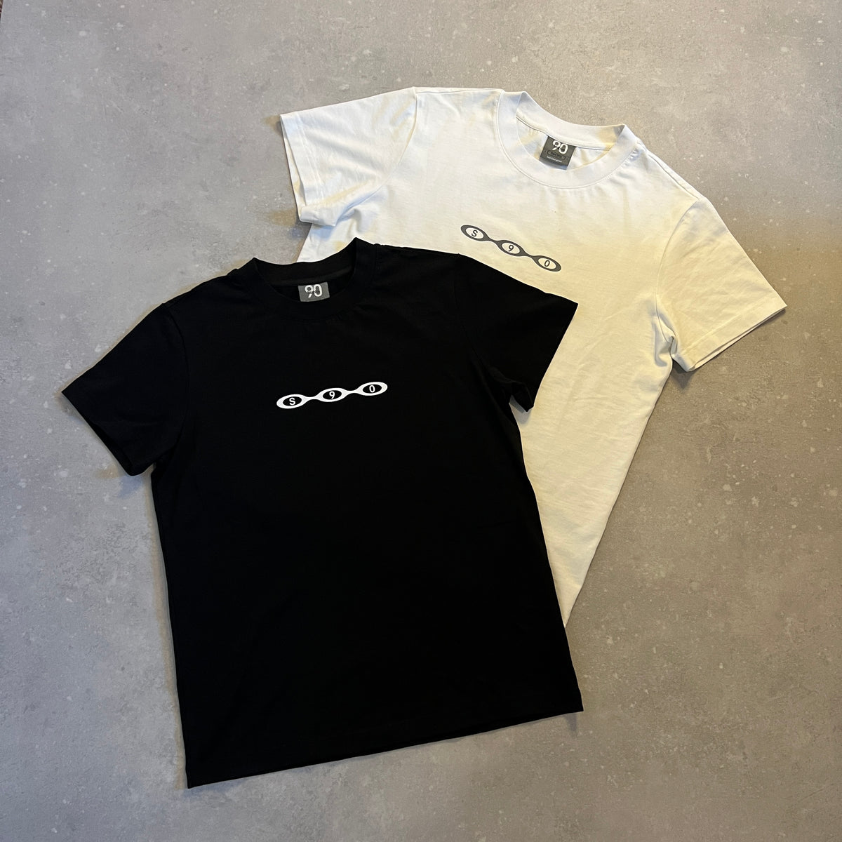 S90 'Eyelet' T-shirt